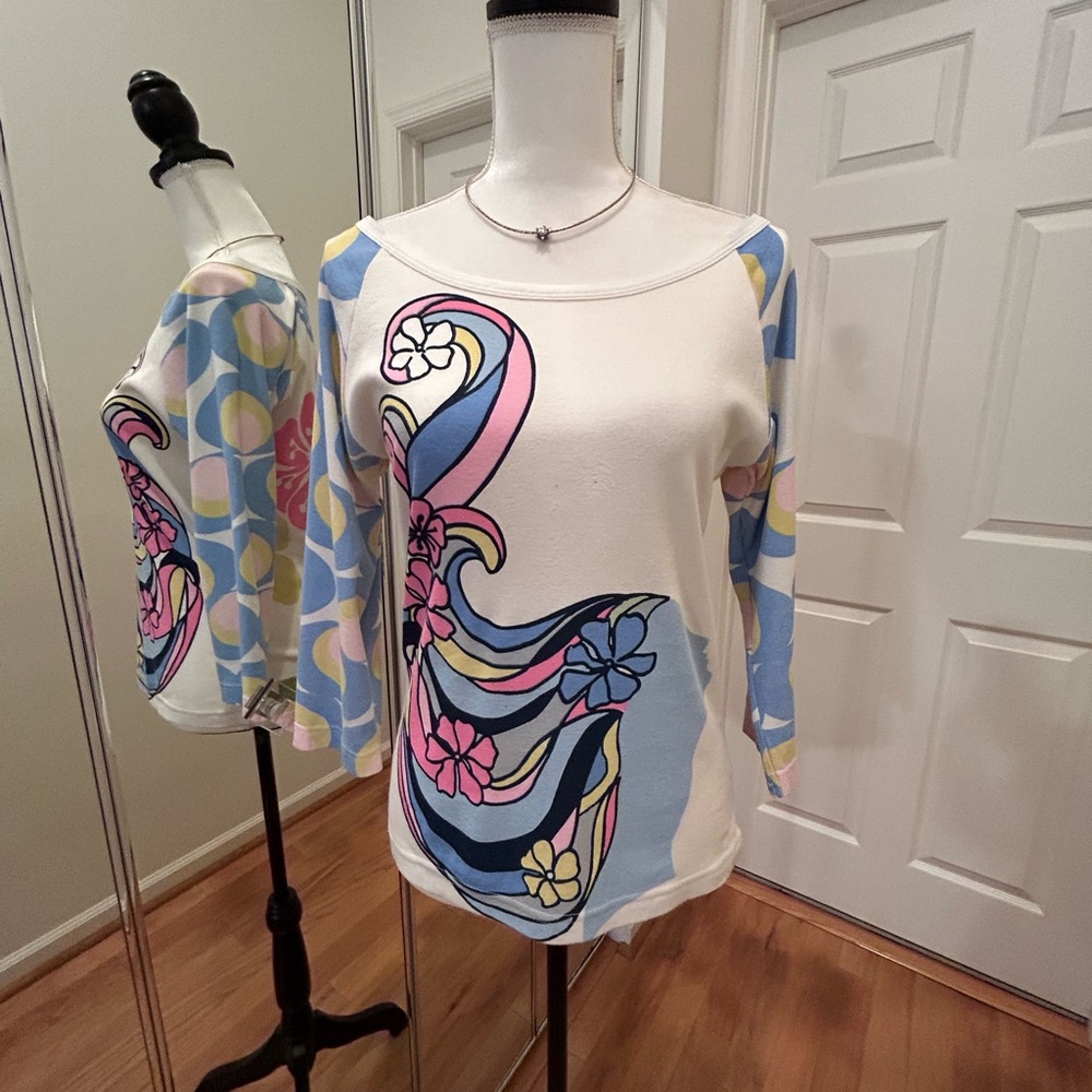 Zara- 3/4 sleeve top with colorful geometric design